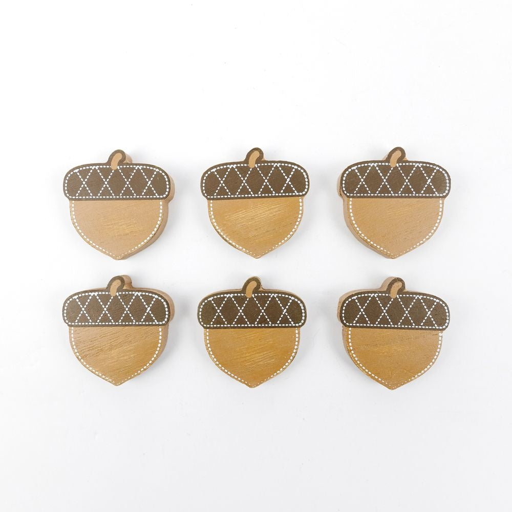 Acorn Cutout