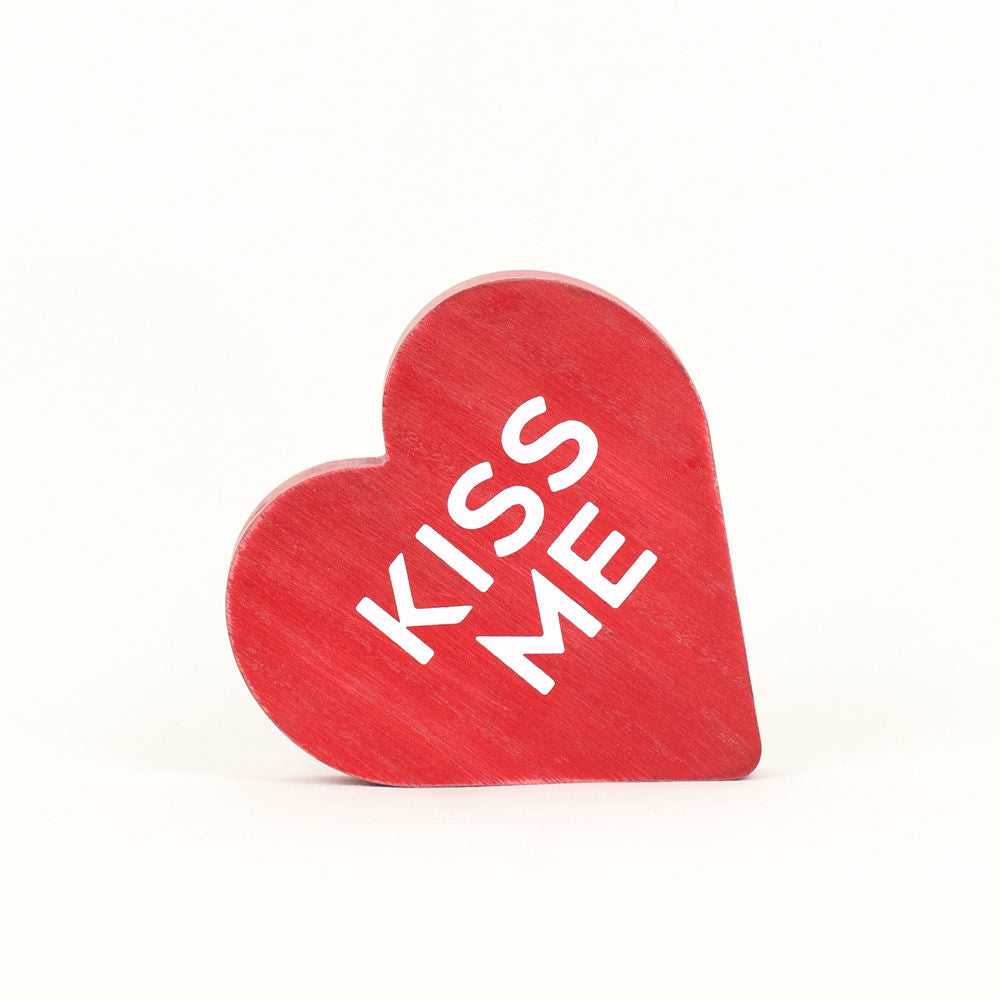 XO/Kiss Me Heart Cutout